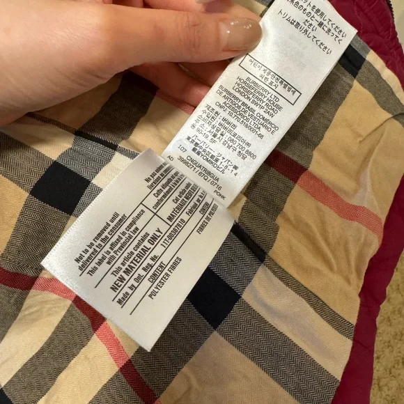 Burberry Kids Quilted Jacket - Burgundy - Picture 12 of 12